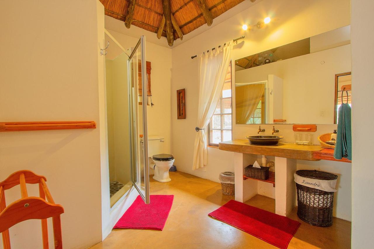 Casart Game Lodge Grietjie Game Reserve Bagian luar foto