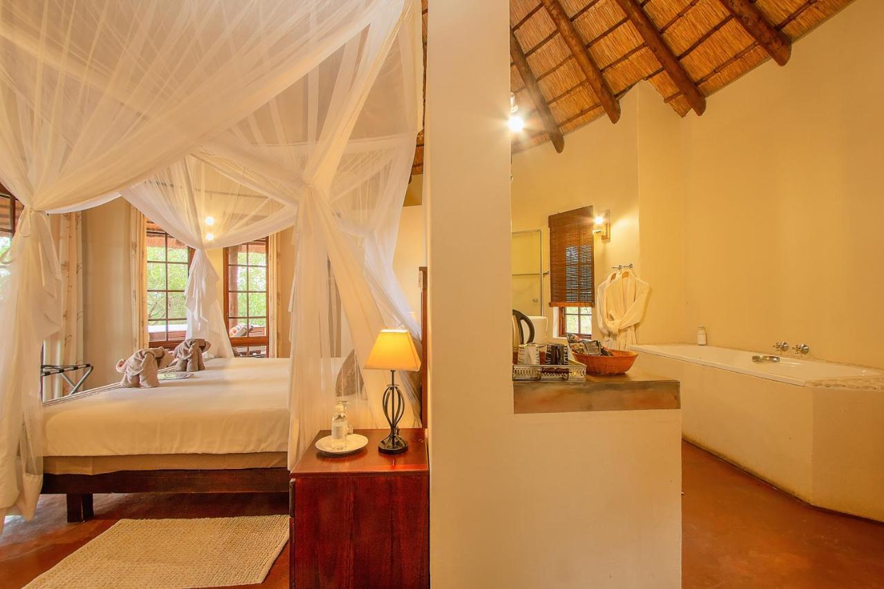 Casart Game Lodge Grietjie Game Reserve Bagian luar foto