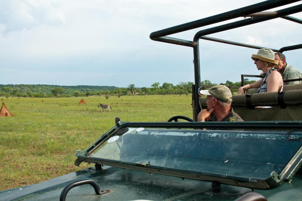 Casart Game Lodge Grietjie Game Reserve Bagian luar foto